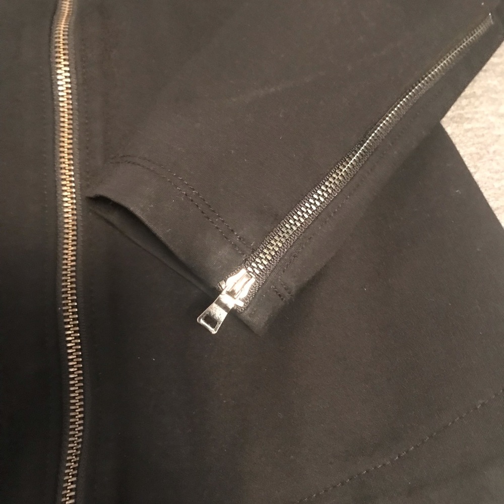 THE BASE: Ribbed Off-Center Zip Bodycon Jacket - Picture 5 of 7